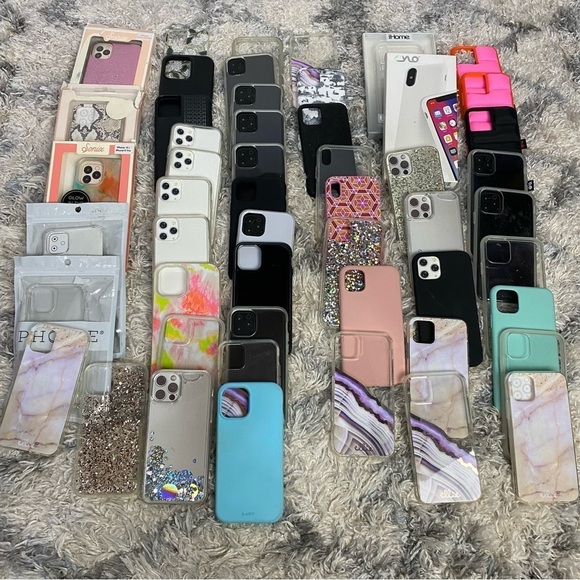 Lot of 52 iPhone cases ranging from iPhone X to iPhone 12 Pro Max - Picture 1 of 3